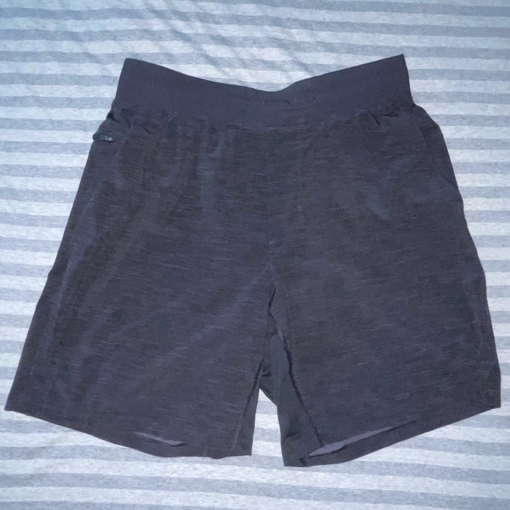 SOLD Lululemon THE Short Medium 7” Inseam
